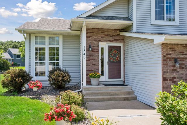 5840 142nd Avenue NW, Anoka, MN 55303