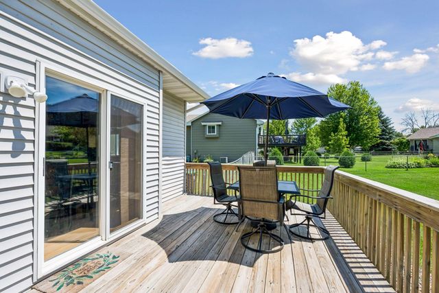 5840 142nd Avenue NW, Anoka, MN 55303