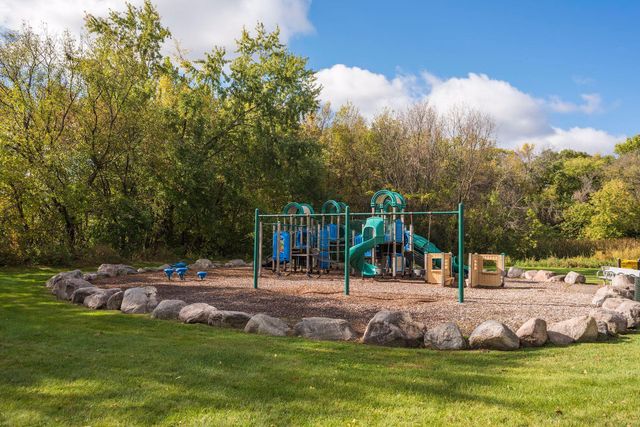 5840 142nd Avenue NW, Anoka, MN 55303