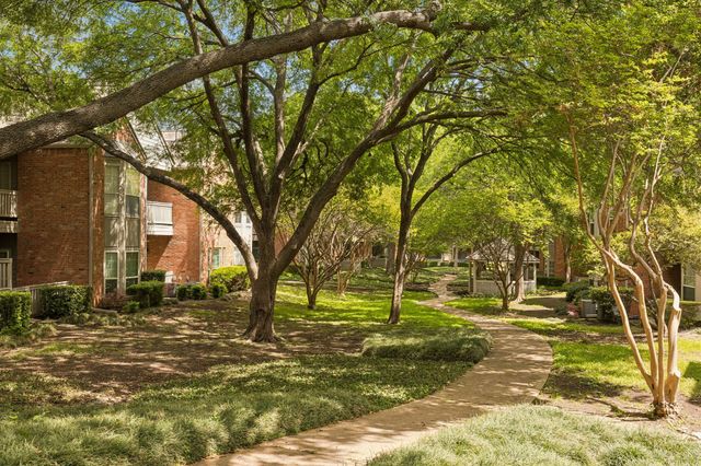 12660 Hillcrest Road, Dallas, TX 75230