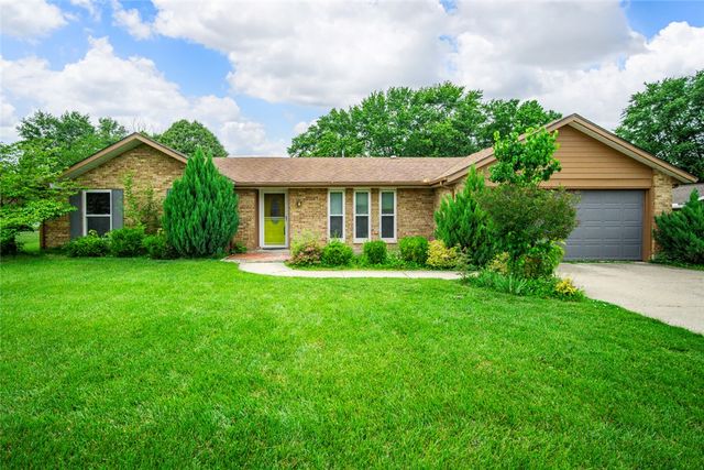 1601 George Washington Drive, Beavercreek, OH 45432