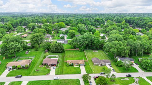 1601 George Washington Drive, Beavercreek, OH 45432