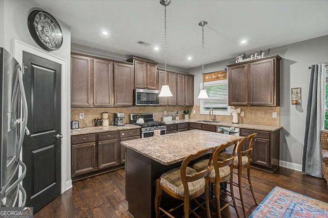 14 Creekview Drive SE, Cartersville, GA 30120