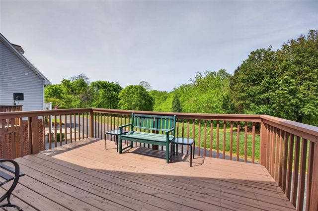 7617 Riverview Knoll Court, Clemmons, NC 27012