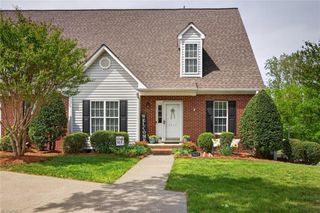 7617 Riverview Knoll Court, Clemmons, NC 27012