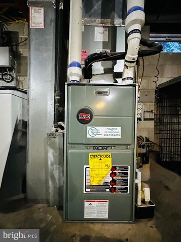 1001 NEW BROOKLYN RD, Williamstown, NJ 08094