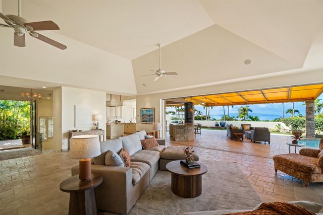 175 W Ikea Moku Pl, Kihei, HI 96753