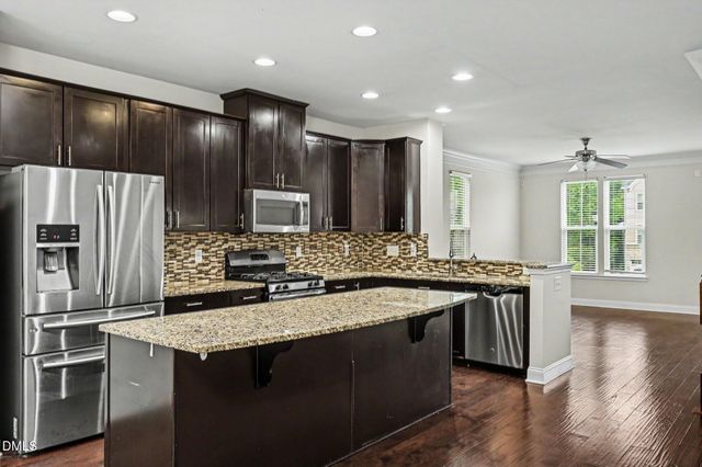 651 Berry Chase Way, Cary, NC 27519