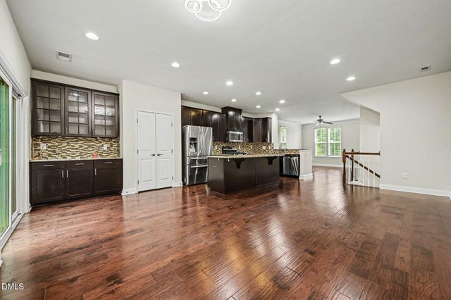 651 Berry Chase Way, Cary, NC 27519