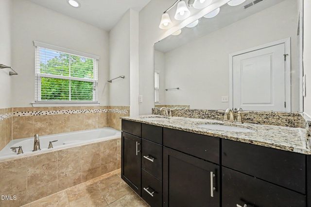 651 Berry Chase Way, Cary, NC 27519