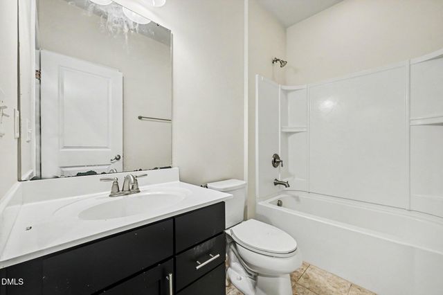 651 Berry Chase Way, Cary, NC 27519