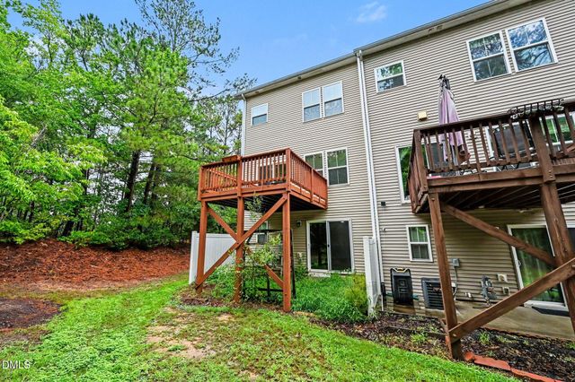 651 Berry Chase Way, Cary, NC 27519