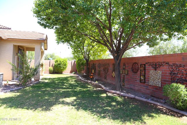 3893 E BRIDGEPORT Parkway, Gilbert, AZ 85295