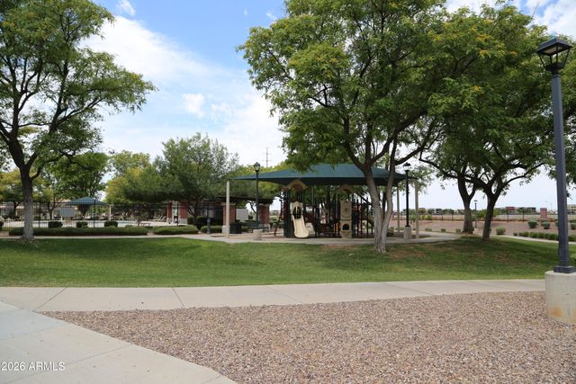 3893 E BRIDGEPORT Parkway, Gilbert, AZ 85295