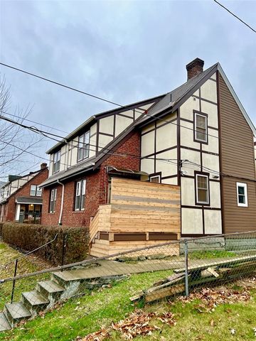 2 Dawson Court, Oakland, PA 15213