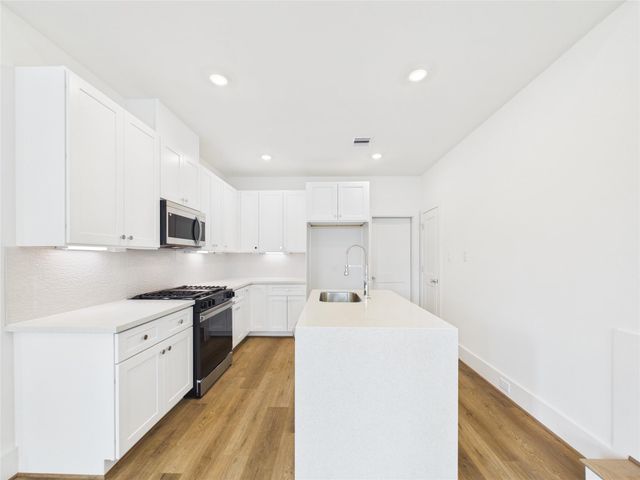 7506 Carver Road A, Houston, TX 77088