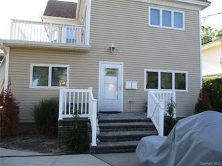 444 Ocean Avenue 1st Fl, East Rockaway, NY 11518