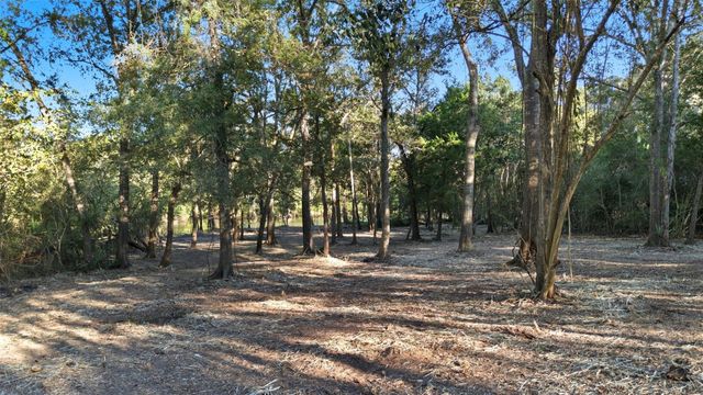 98 Private Road 4019a, Dayton, TX 77535