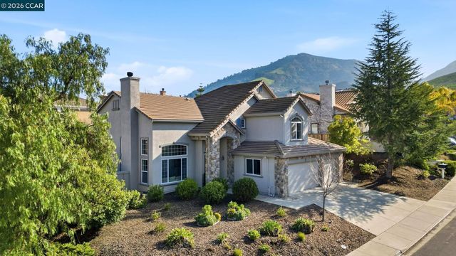 868 Deer Spring Cir, Concord, CA 94521