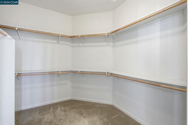 868 Deer Spring Cir, Concord, CA 94521