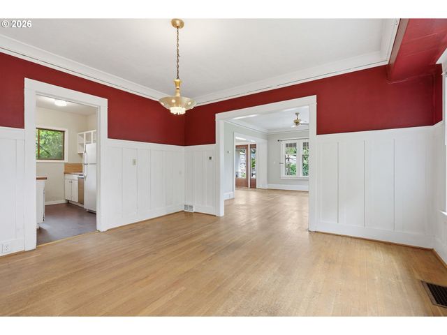 3027 Ne 11TH Ave, Portland, OR 97212