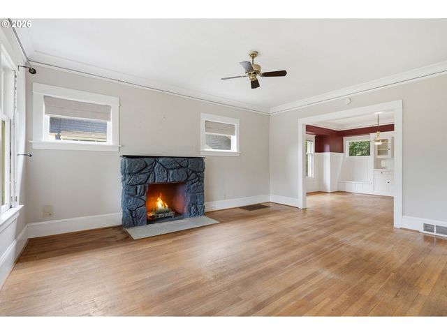 3027 Ne 11TH Ave, Portland, OR 97212