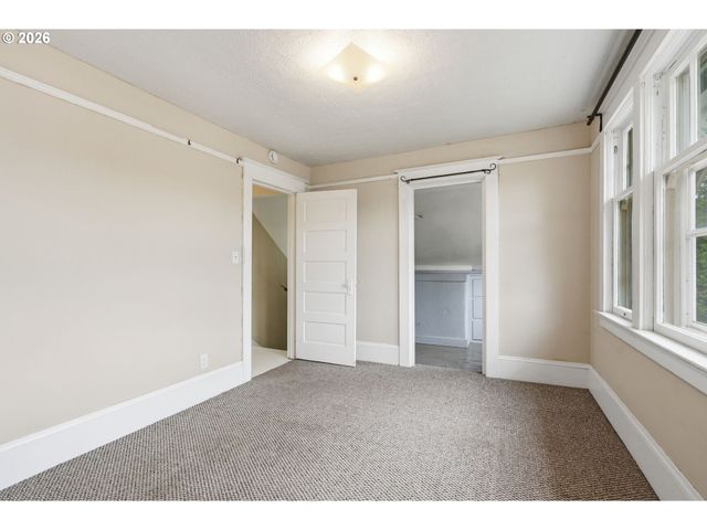 3027 Ne 11TH Ave, Portland, OR 97212