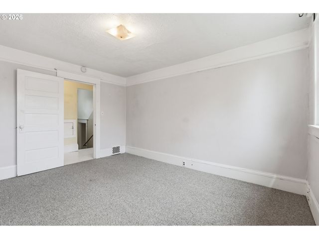3027 Ne 11TH Ave, Portland, OR 97212