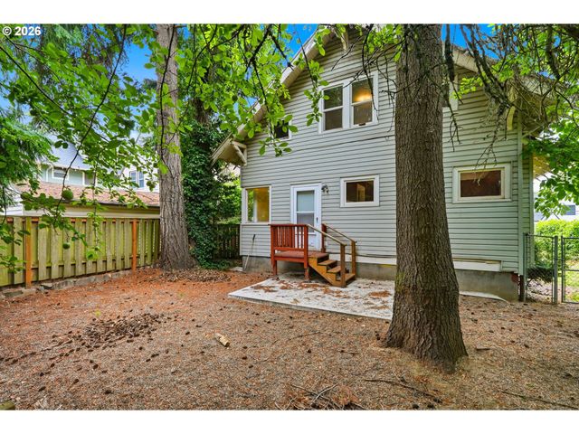 3027 Ne 11TH Ave, Portland, OR 97212