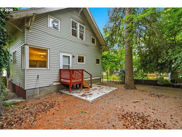 3027 Ne 11TH Ave, Portland, OR 97212