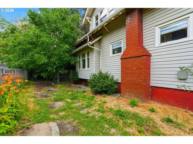 3027 Ne 11TH Ave, Portland, OR 97212