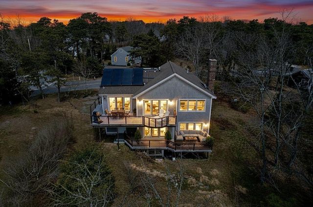 395 Kendrick Avenue, Wellfleet, MA 02667