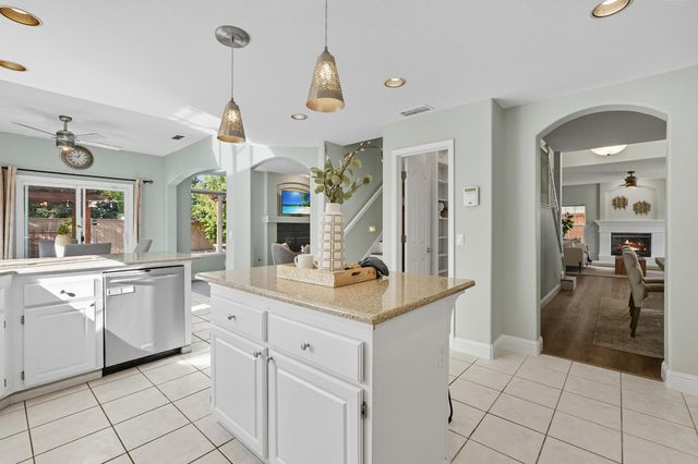 4091 Luxor Ln, Granite Bay, CA 95746