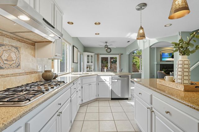 4091 Luxor Ln, Granite Bay, CA 95746