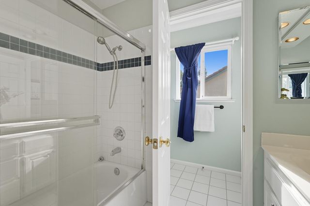 4091 Luxor Ln, Granite Bay, CA 95746