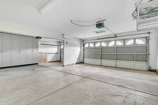 4091 Luxor Ln, Granite Bay, CA 95746