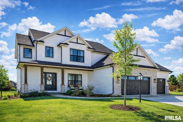 3000 W Saddle Creek Drive, Dunlap, IL 61525