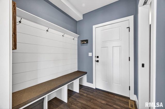 3000 W Saddle Creek Drive, Dunlap, IL 61525