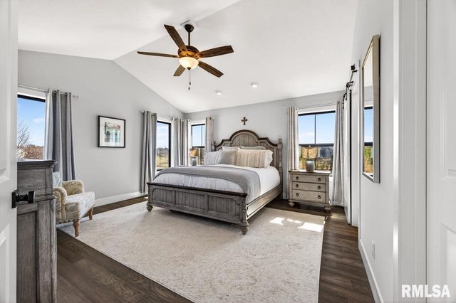 3000 W Saddle Creek Drive, Dunlap, IL 61525