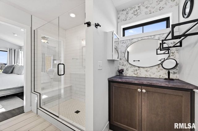 3000 W Saddle Creek Drive, Dunlap, IL 61525