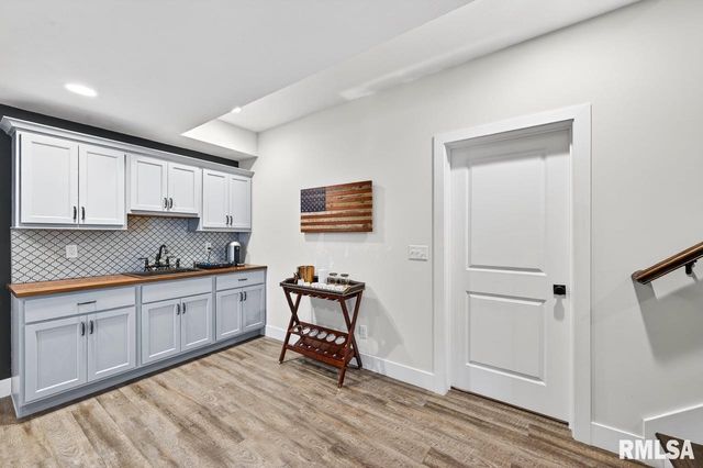 3000 W Saddle Creek Drive, Dunlap, IL 61525