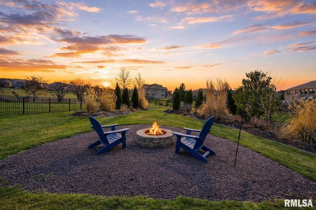 3000 W Saddle Creek Drive, Dunlap, IL 61525