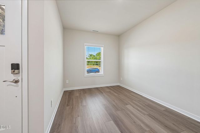 563 Hunter Way, Clayton, NC 27520