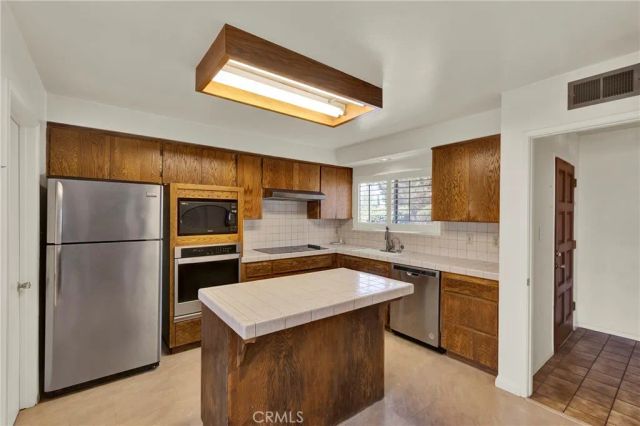 1757 Arriba, Monterey Park, CA 91754