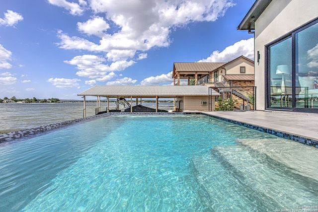 1012 Impala, Granite Shoals, TX 78654