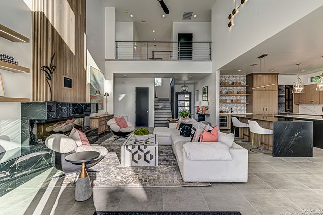 1012 Impala, Granite Shoals, TX 78654