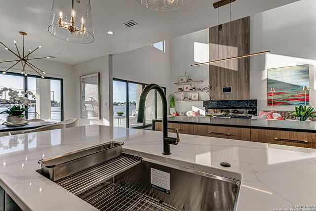 1012 Impala, Granite Shoals, TX 78654