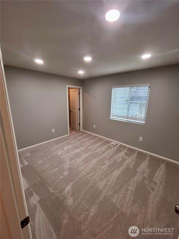 8325 39th Street NE, Marysville, WA 98270
