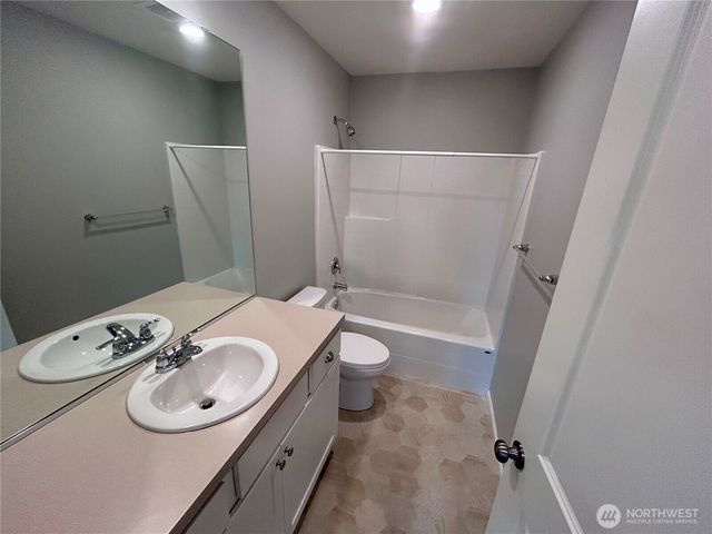 8325 39th Street NE, Marysville, WA 98270