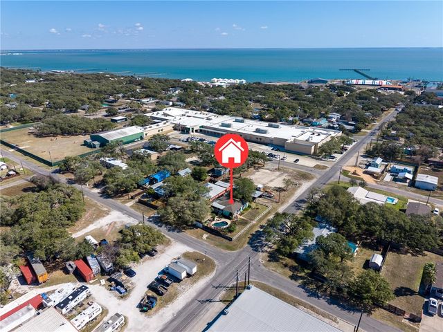 607 Chaparral St, Fulton, TX 78358